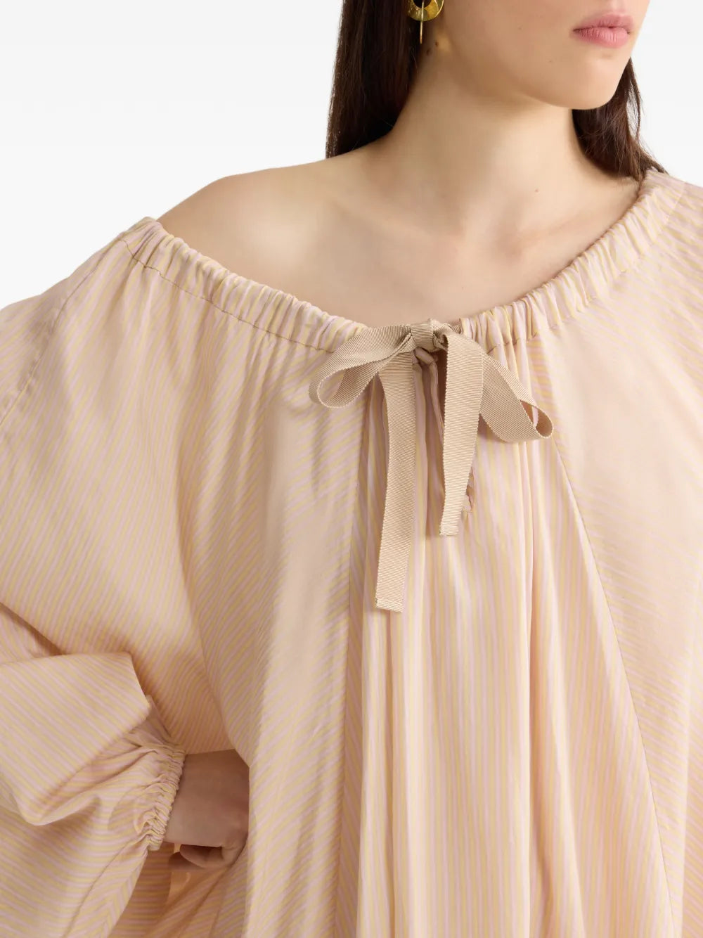 PATOU - Robe courte rayée à col lavallière