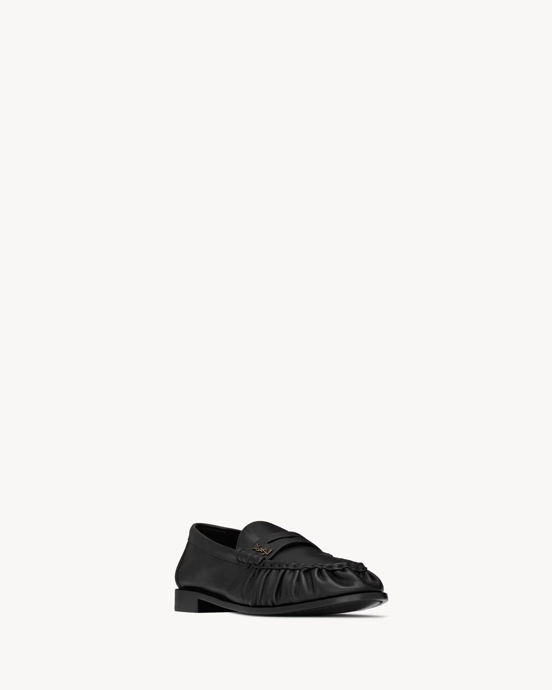 SAINT LAURENT LE LOAFER supple mocassins en cuir brillant