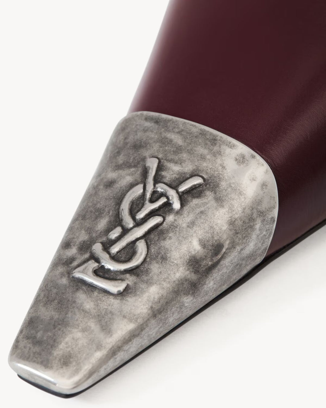 SAINT LAURENT JEANNE escarpins à bride arrière en cuir lisse