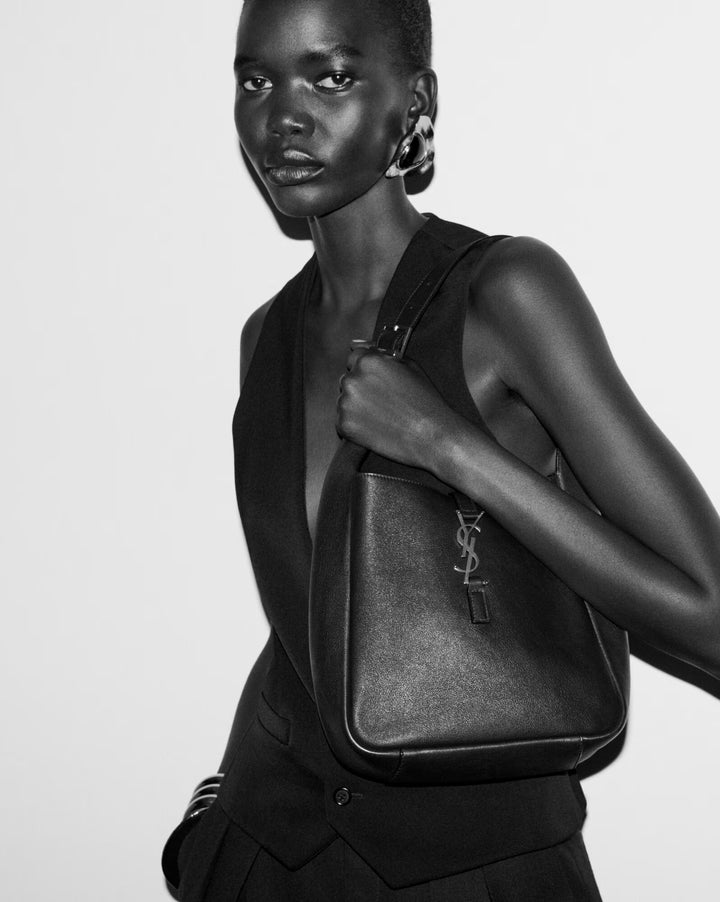 SAINT LAURENT - LE 5 À 7 SMALL SOUPLE EN CUIR GRAINÉ