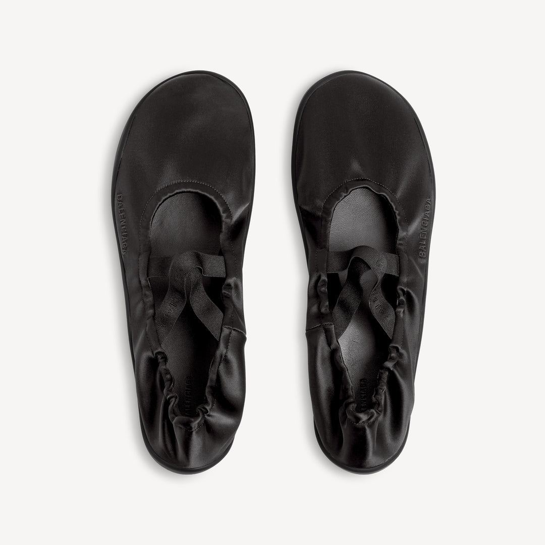 BALENCIAGA - Ballerine Plate Shibuya pour Femme en Noir
