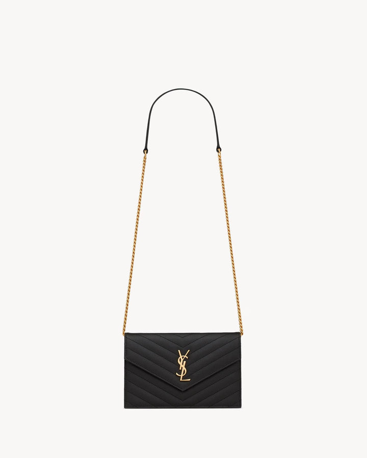 SAINT LAURENT - CASSANDRE ENVELOPE CHAIN WALLET EN CUIR GRAIN DE POUDRE
