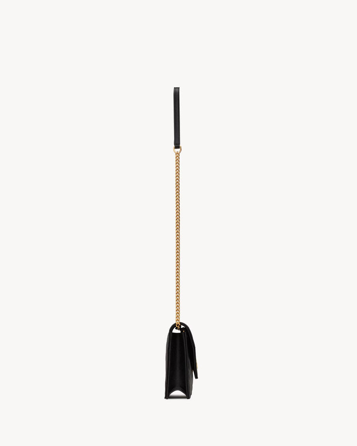 SAINT LAURENT - CASSANDRE ENVELOPE CHAIN WALLET EN CUIR GRAIN DE POUDRE