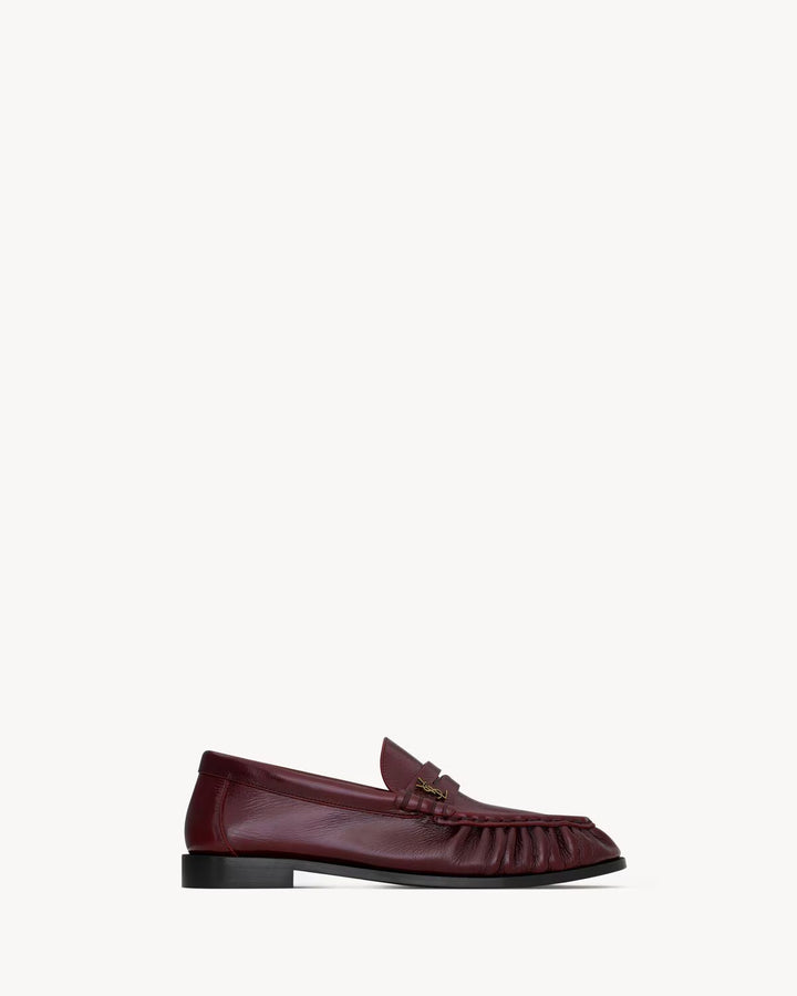 SAINT LAURENT LE LOAFER SUPPLE en cuir lisse