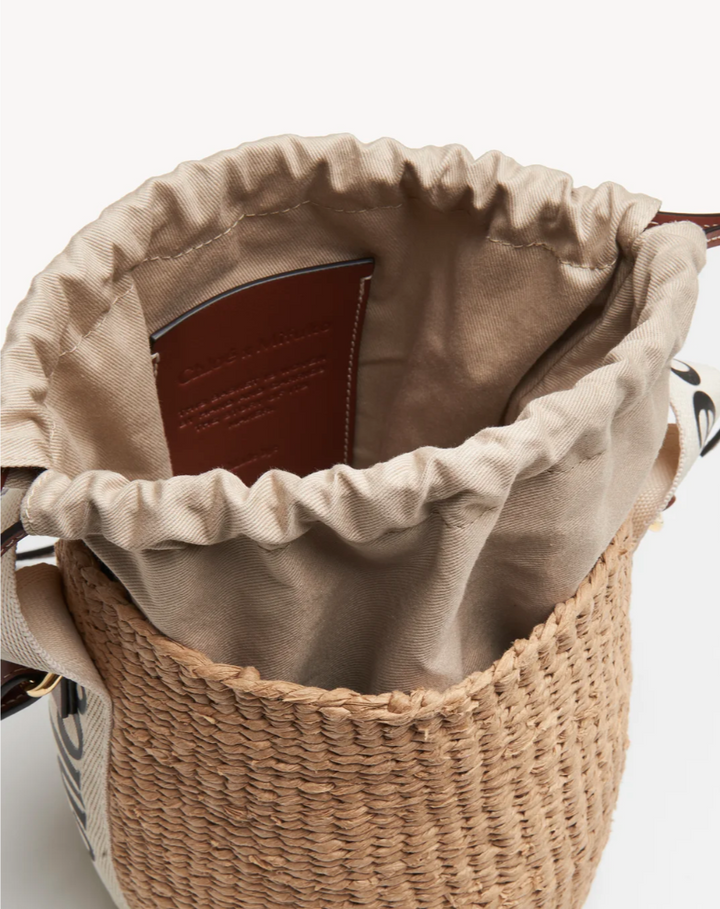 CHLOÉ - Petit panier Woody en fibres naturelles