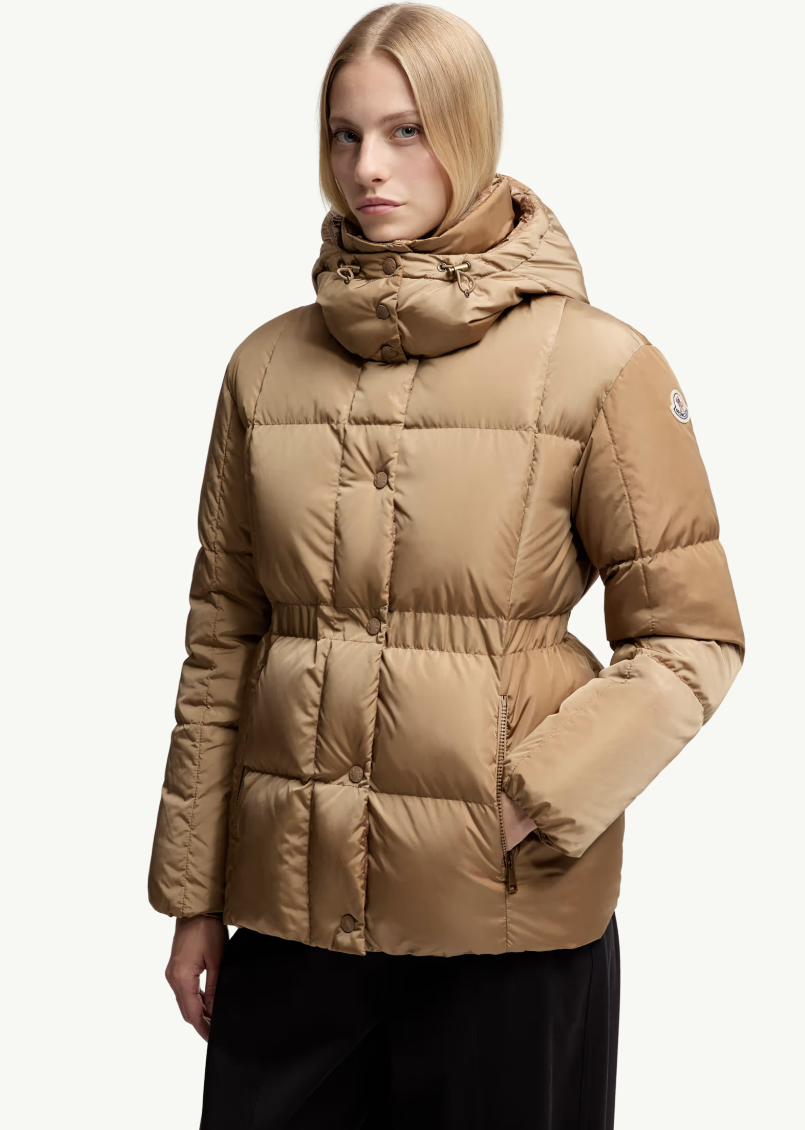 MONCLER - Doudoune à matelassage carré à capuche Agneux
