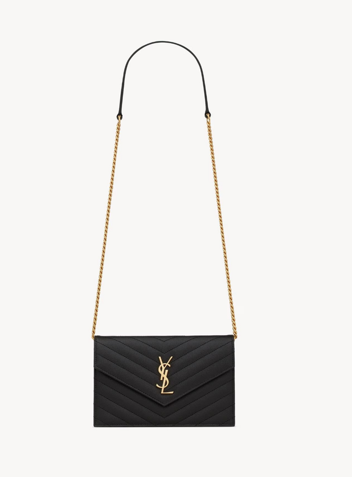 SAINT LAURENT - CASSANDRE ENVELOPE CHAIN WALLET EN CUIR GRAIN DE POUDRE