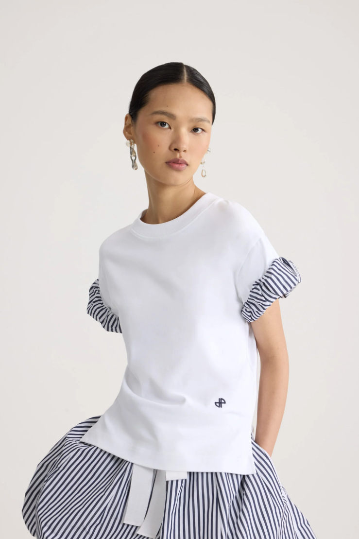 PATOU - T-shirt en coton bio, et détails en faille sur les manches