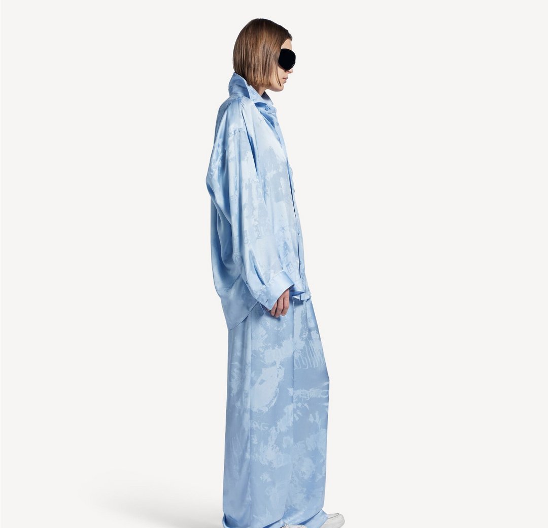 BALENCIAGA - Chemise Cocoon À Manches Longues Washed Crayon Allover pour Femme en Baby Blue