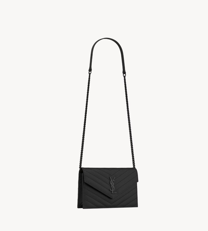 SAINT LAURENT - CASSANDRE ENVELOPE CHAIN WALLET EN CUIR GRAIN DE POUDRE