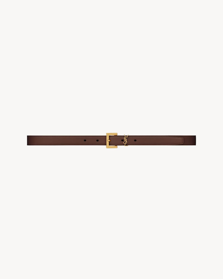 SAINT LAURENT - FINE CEINTURE CASSANDRE en cuir lisse