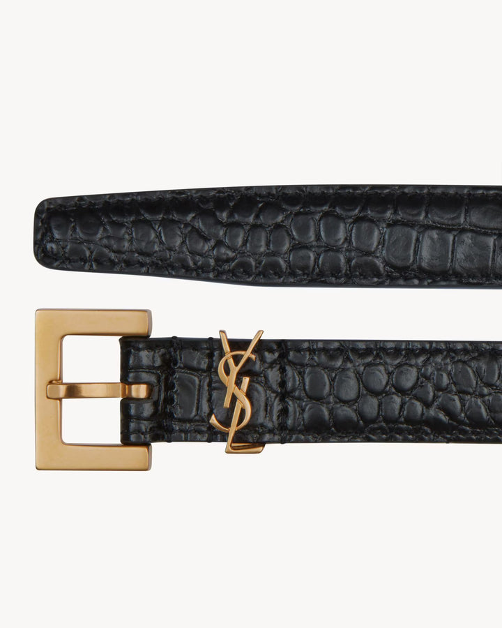 SAINT LAURENT - CASSANDRE FINE CEINTURE en cuir embossé crocodile