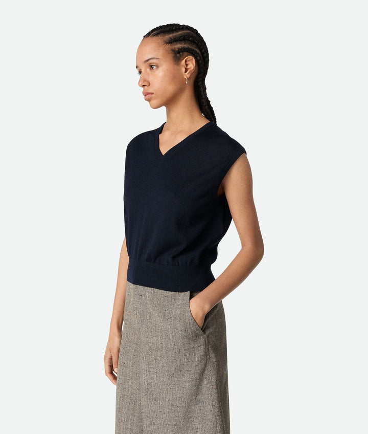 BOTTEGA VENETA - Twinset en coton et viscose légers avec détails de boutons noués.