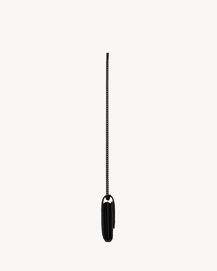 SAINT LAURENT CASSANDRE CLASSIC CHAIN WALLET EN CUIR GRAIN DE POUDRE