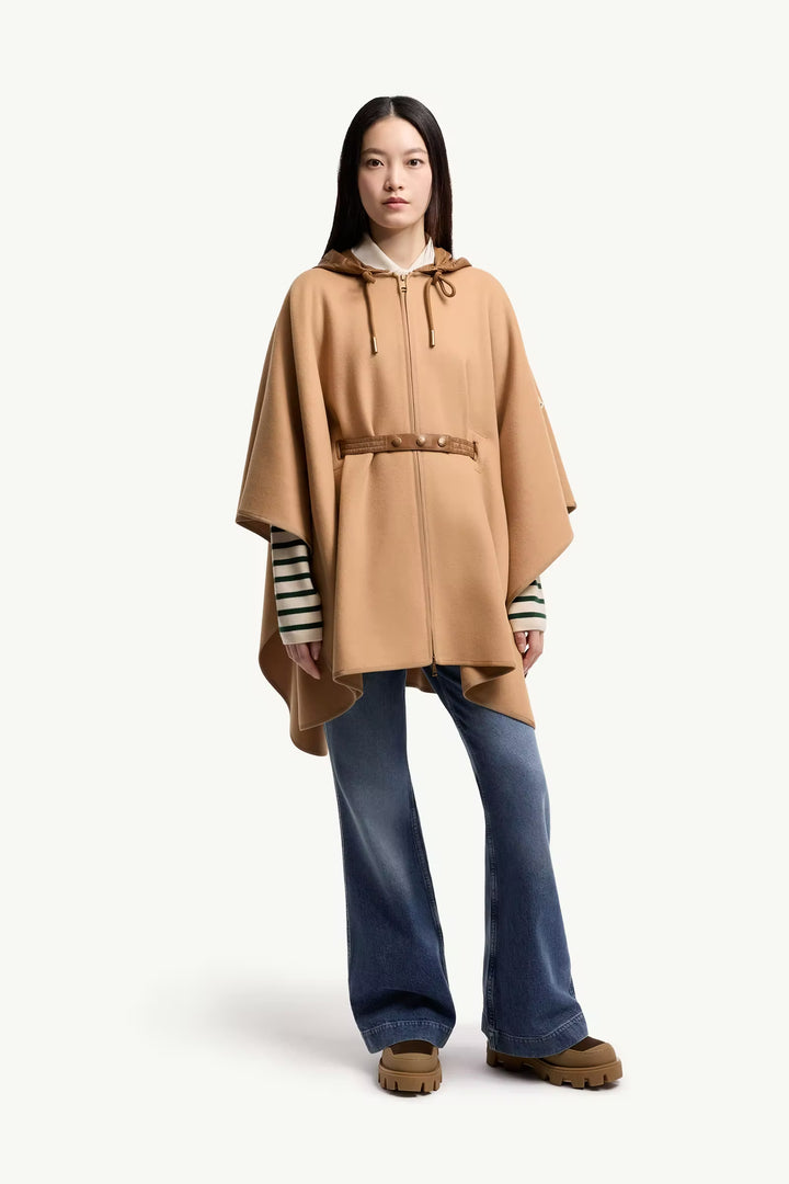 MONCLER Cape matelassée en laine mélangée
