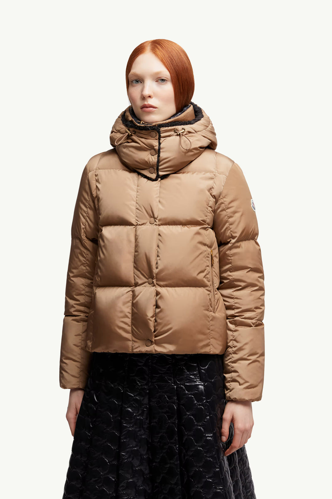 MONCLER - Doudoune à matelassage carré à capuche Castelnou