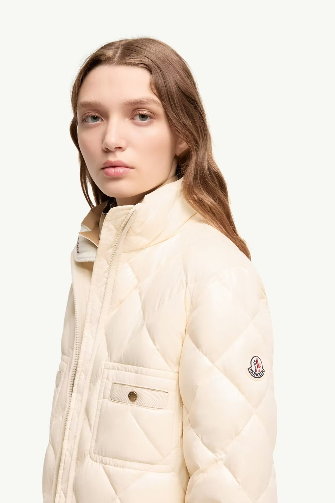 MONCLER Doudoune courte Lavaret en nylon laqué