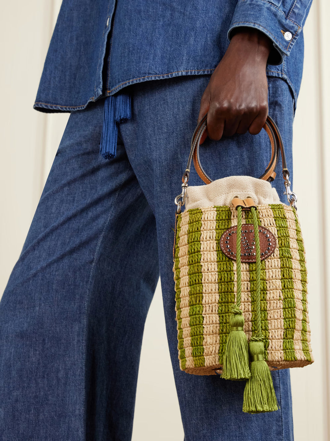 VALENTINO - SMALL BUCKET BAG